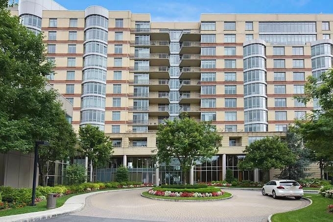 8100 River Rd in North Bergen, NJ - Foto de edificio