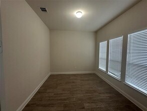 12616 Cardinal Flower Dr in Austin, TX - Building Photo - Building Photo