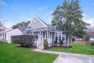 207 Grand Helton Ct in Apex, NC - Building Photo