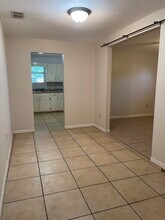 411 Rowlett Ave, Unit Apt. 1 in Sinton, TX - Building Photo - Building Photo