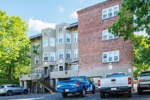 73 Almont St in Boston, MA - Building Photo