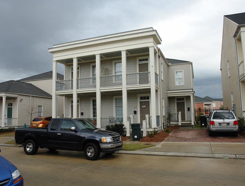 831 St Andrew St in New Orleans, LA - Building Photo