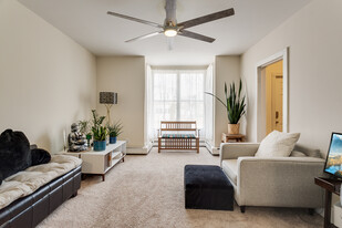 362 Goodrich Ave in St. Paul, MN - Building Photo