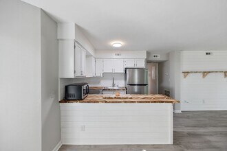 1500 Cenith Dr in North Myrtle Beach, SC - Building Photo - Building Photo