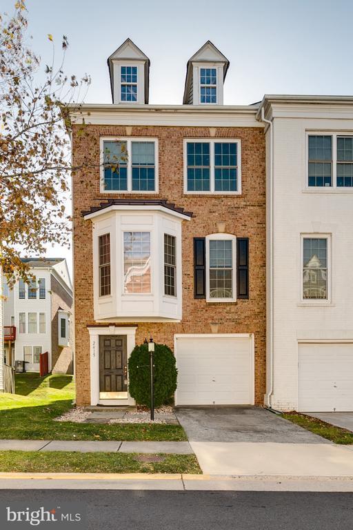 property at 2415 Terra Cotta Cir