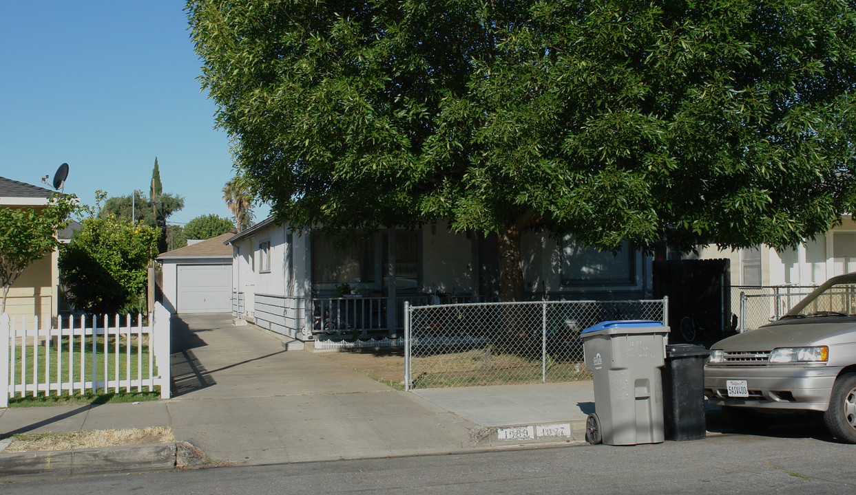 1087-1089 Locust St in San Jose, CA - Foto de edificio