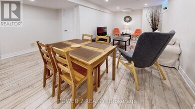 46 Bayel Crescent in Richmond Hill, ON - Building Photo - Building Photo