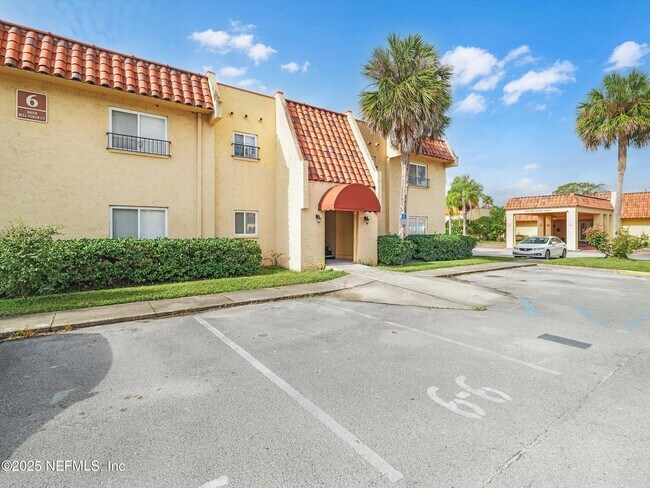 6654 Bell Tower Ct in Jacksonville, FL - Building Photo - Building Photo