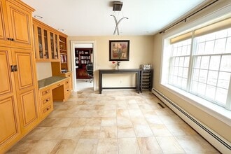 170 Saddle Hill Rd in Hopkinton, MA - Building Photo - Building Photo