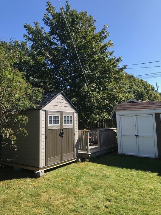 23 Medley Pl in Mt Pearl, NL - Building Photo