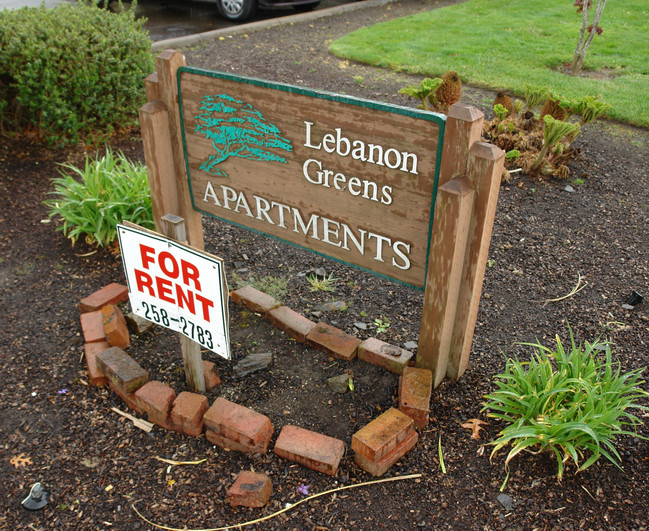 Lebanon Greens Apartments in Lebanon, OR - Building Photo - Building Photo