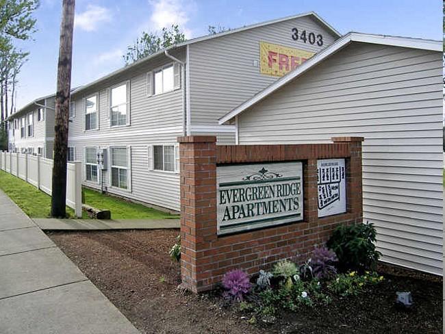 Evergreen Ridge Apartments in Bellingham, WA - Foto de edificio - Building Photo