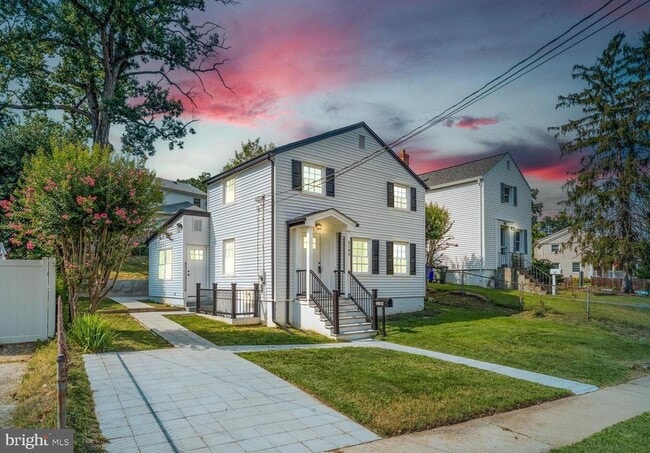 5105 11th St S in Arlington, VA - Building Photo - Building Photo