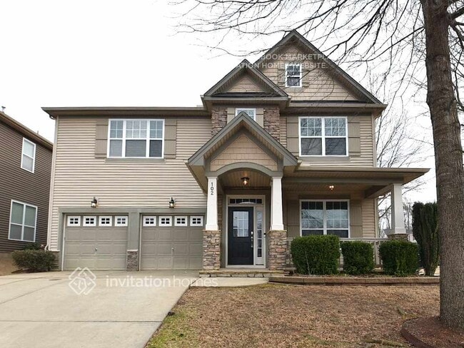 property at 102 Edenton Ln