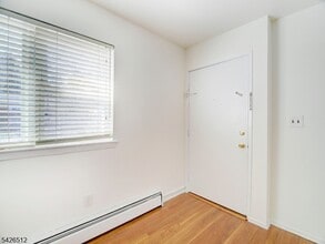 2467 NJ-10 in Morris Plains, NJ - Building Photo - Building Photo
