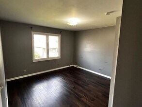 3255 S 61st Ct in Cicero, IL - Building Photo - Building Photo