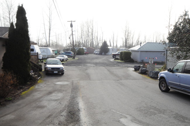 Fall City Mobile Park in Fall City, WA - Building Photo - Building Photo