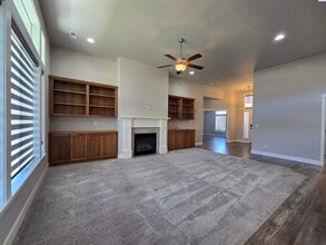 6988 W 31st Ave in Kennewick, WA - Building Photo - Building Photo
