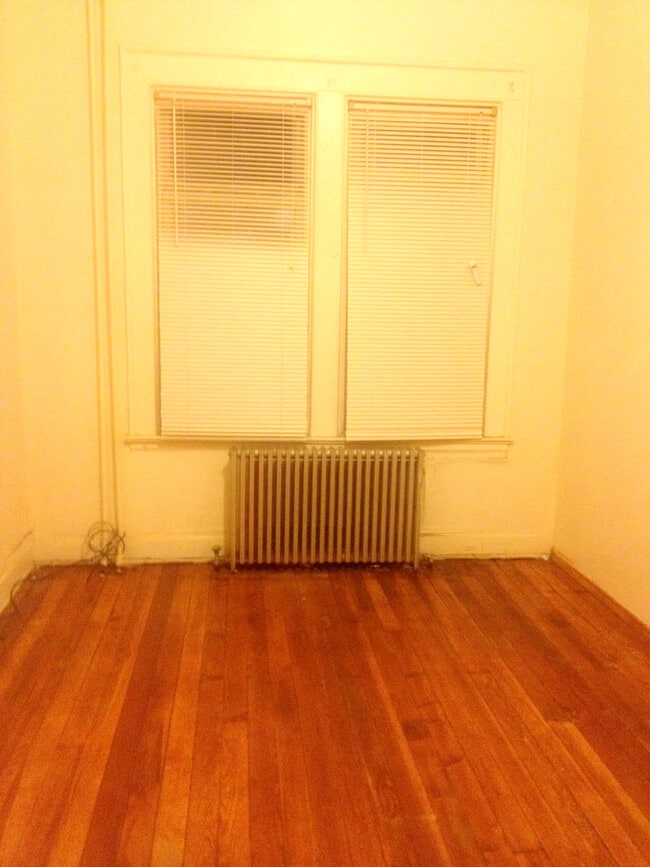 property at 535 E 29th St