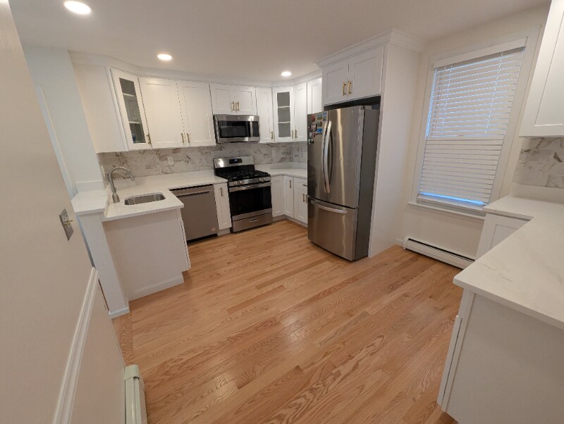 48 Rockvale Cir in Boston, MA - Building Photo