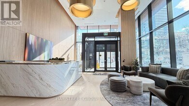 36 Olive Ave in Toronto, ON - Building Photo - Building Photo