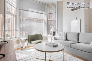 343 S Dearborn St in Chicago, IL - Building Photo