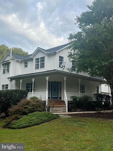 property at 20670 Bloombury Ln