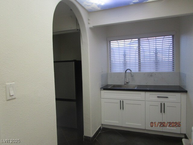 property at 4770 Vía Renaldo