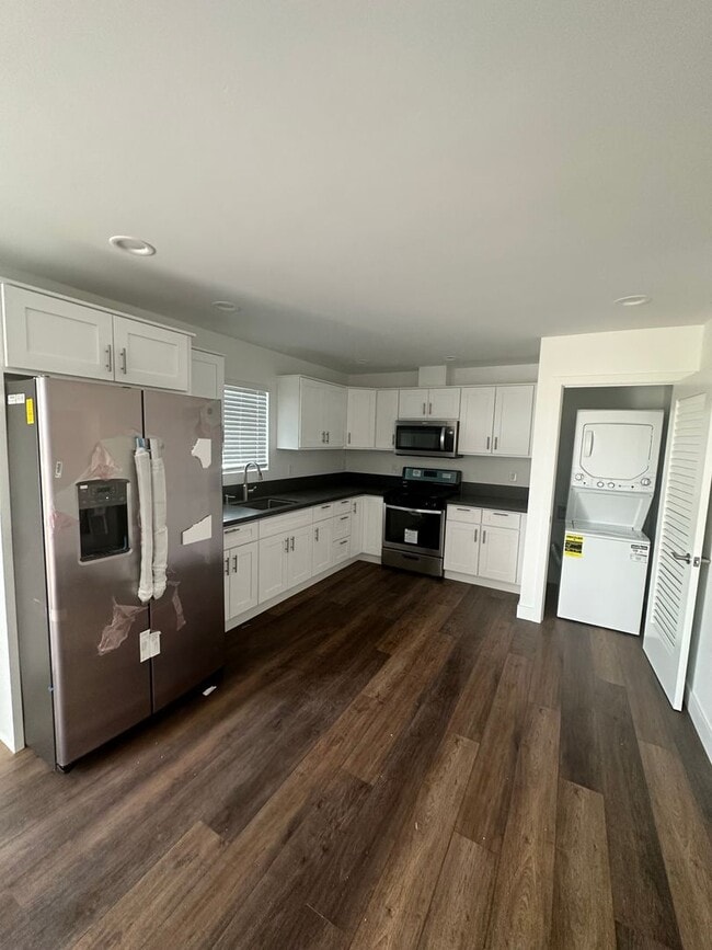 property at 2015-2019 Burroughs St