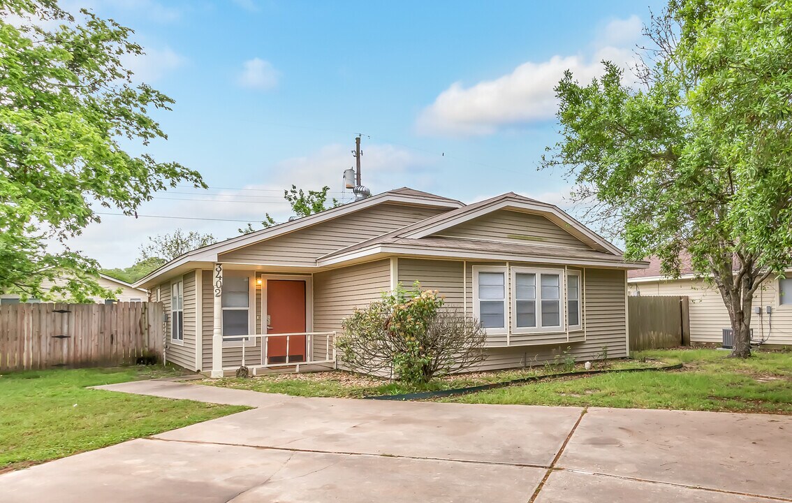 3402 Timberline Ct in Bryan, TX - Building Photo