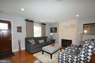 6317 Everglades Dr in Alexandria, VA - Building Photo - Building Photo