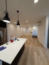 2168 N 185th St in Shoreline, WA - Building Photo - Building Photo