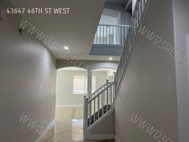 43647 46th St W in Lancaster, CA - Building Photo - Building Photo