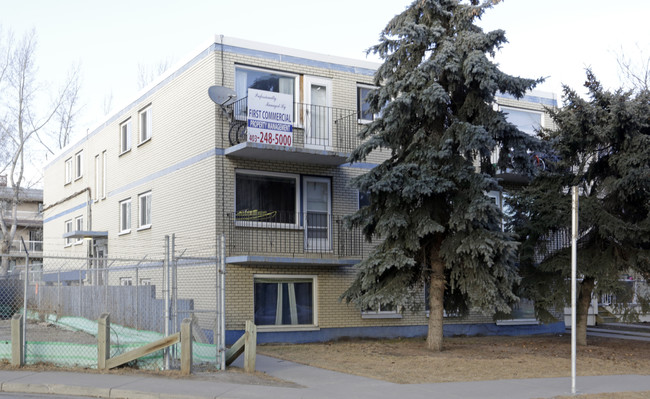 640 Mcdougall Rd NE in Calgary, AB - Building Photo - Primary Photo