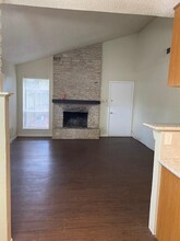 1300 Glenda Dr in Round Rock, TX - Building Photo - Building Photo