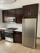 551 Sheridan Rd, Unit C2 in Evanston, IL - Building Photo - Building Photo