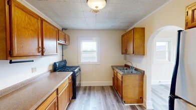 120 N 15th St in Sebring, OH - Building Photo - Building Photo