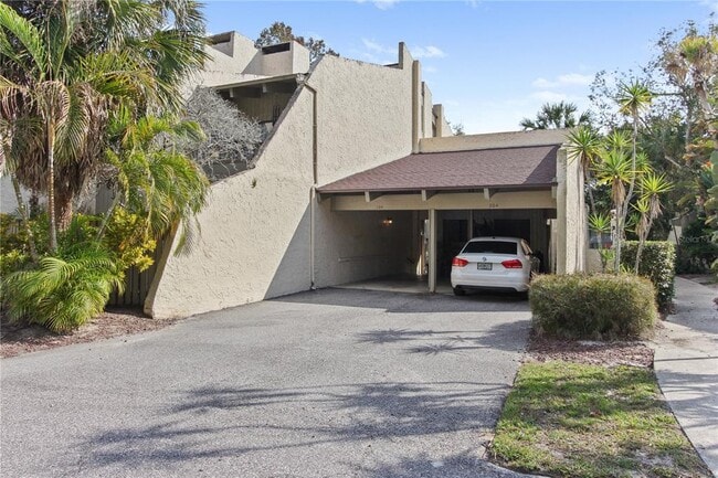 property at 204 Tomoka Trail