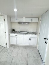 2624 Live Oak St in Huntington Park, CA - Foto de edificio - Building Photo