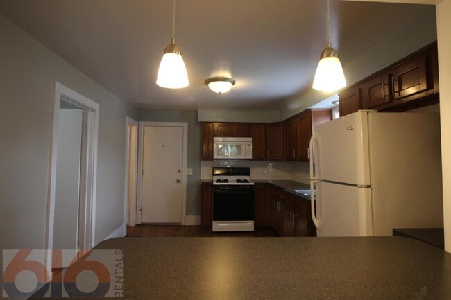 25 National Ave SW in Grand Rapids, MI - Building Photo - Building Photo