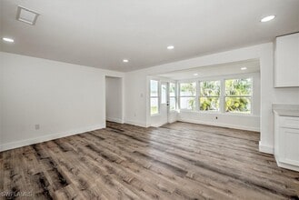 160 Francis Dr NE in Port Charlotte, FL - Building Photo - Building Photo
