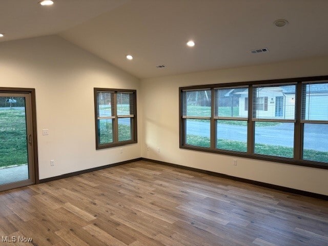 2717 Barnhill Rd SE in New Philadelphia, OH - Building Photo - Building Photo