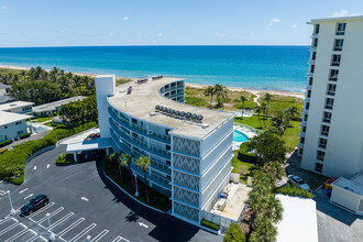 Hamilton House in Delray Beach, FL - Building Photo - Building Photo