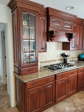 2 Groendyke Cir in Millstone Township, NJ - Building Photo - Building Photo