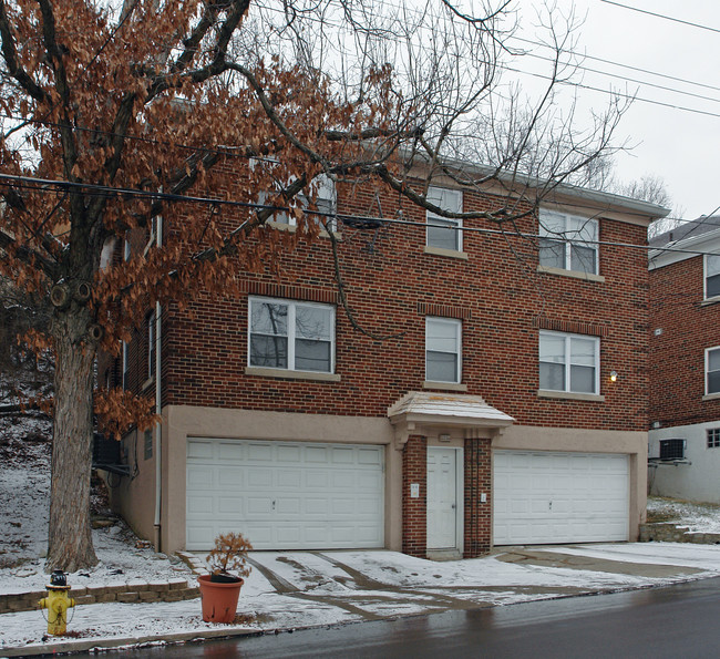 2996 W McMicken Ave in Cincinnati, OH - Building Photo - Building Photo