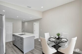 2614 W 65th St in Hialeah, FL - Building Photo - Building Photo