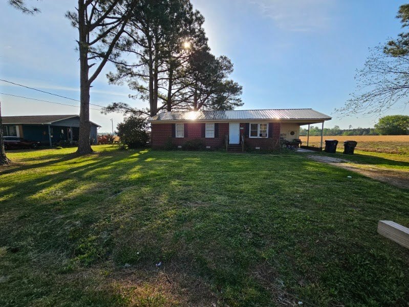 900 S Vance St in Fremont, NC - Building Photo