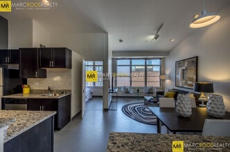 161 Berkeley St, Unit #317 in Boston, MA - Building Photo - Building Photo