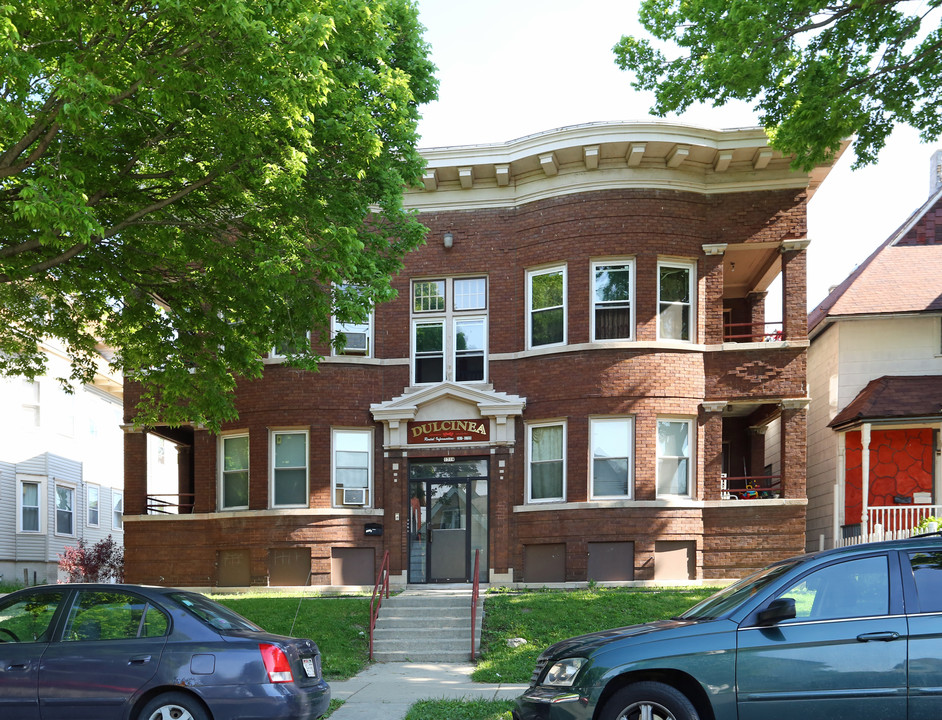 1314 W Washington St in Milwaukee, WI - Building Photo