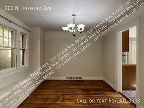 200 N Hayford Ave in Lansing, MI - Building Photo - Building Photo